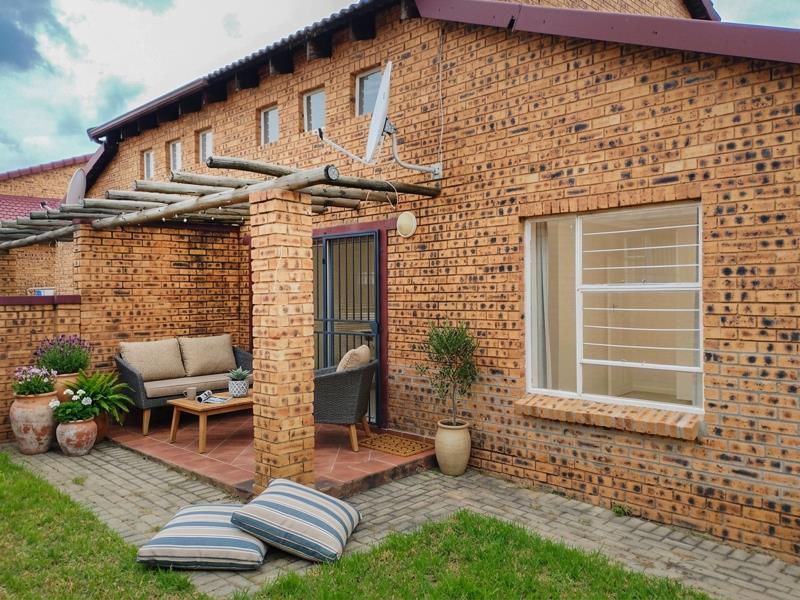 3 Bedroom Townhouse