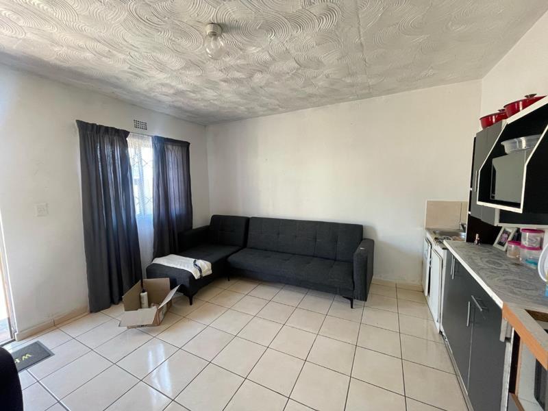 10 Bedroom House