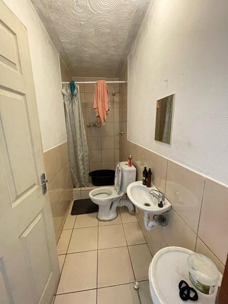 10 Bedroom House