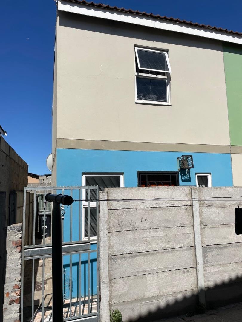 2 Bedroom House