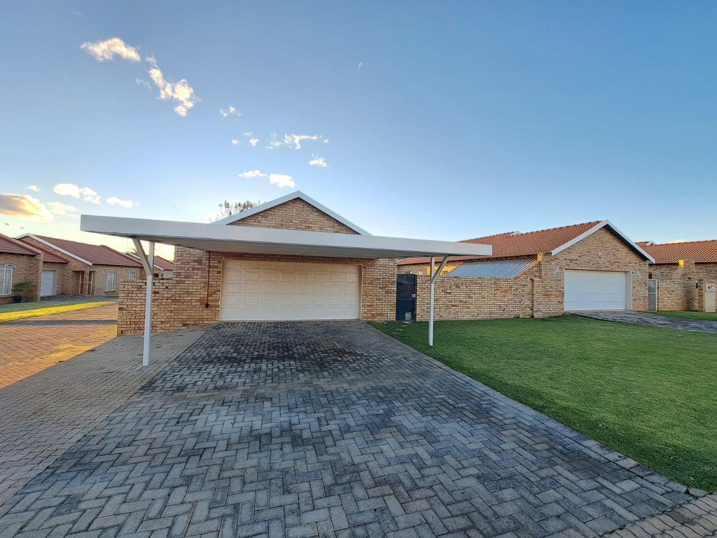 2 Bedroom Townhouse