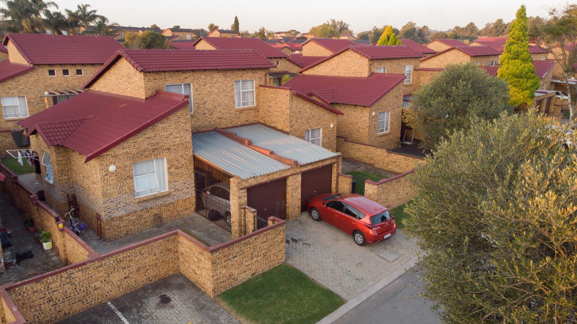 3 Bedroom Townhouse