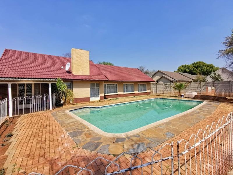 4 Bedroom House