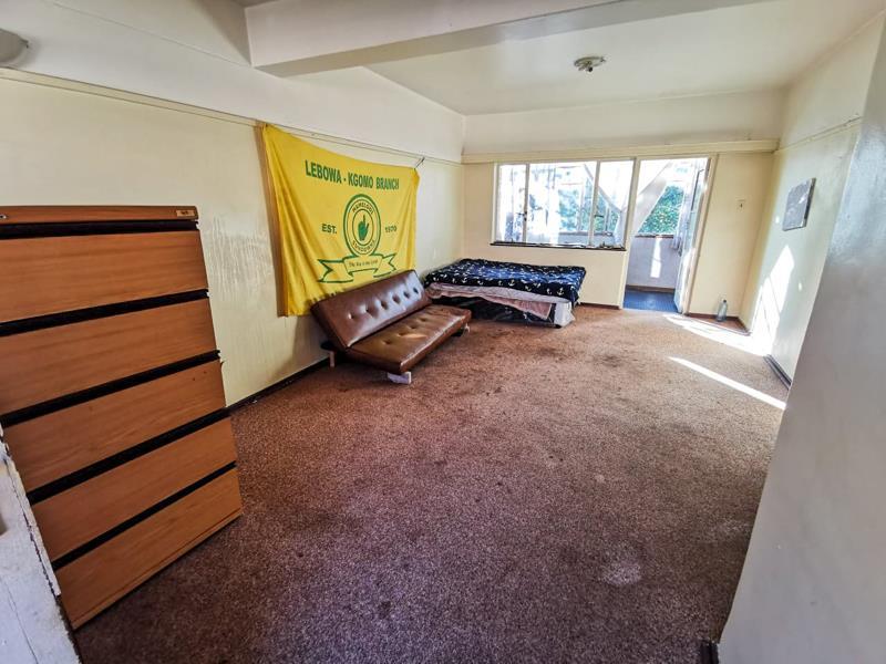 1.5 Bedroom Apartment