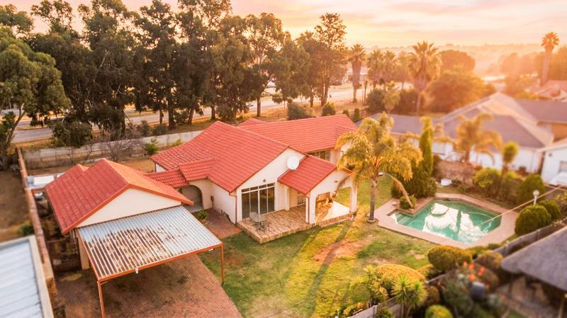 4 Bedroom House