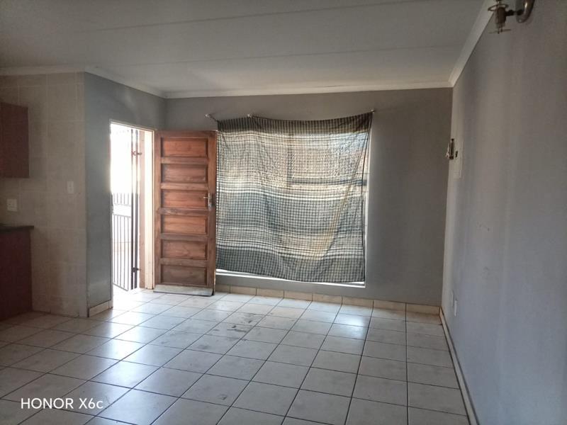 1 Bedroom Townhouse