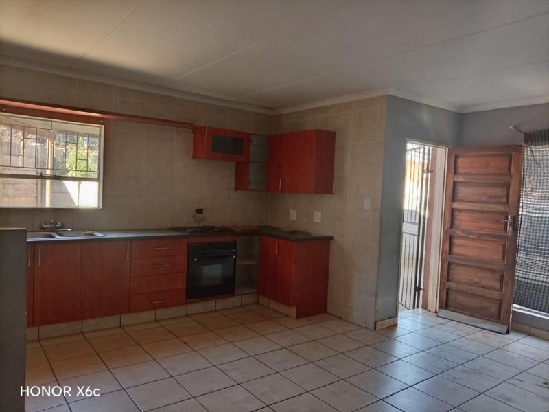 1 Bedroom Townhouse