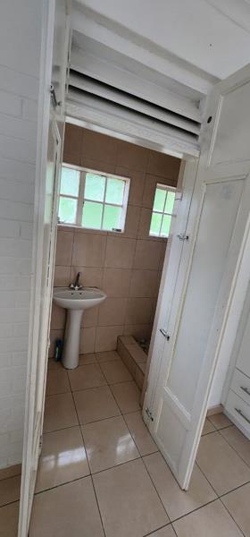 1 Bedroom House