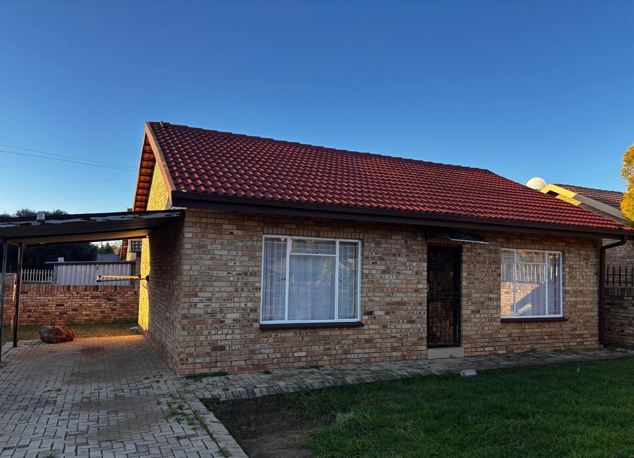 2 Bedroom House