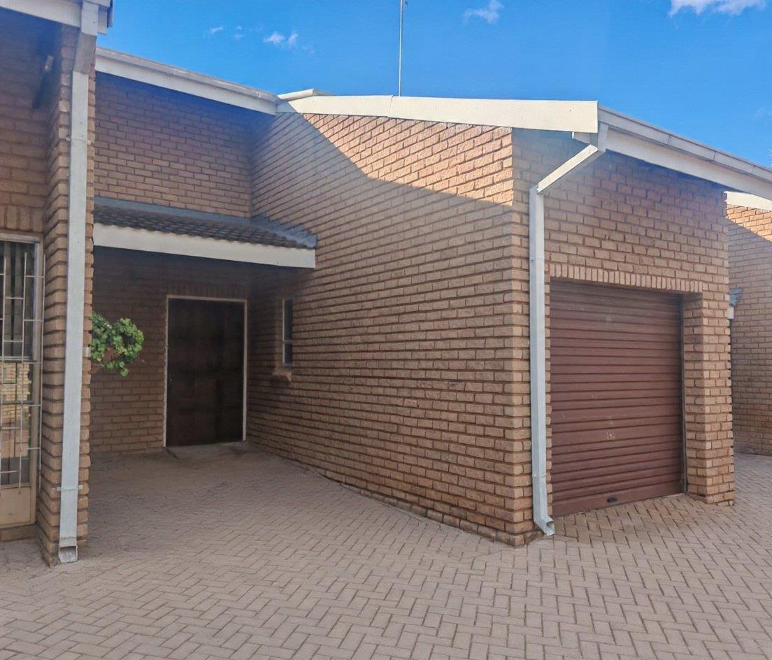 2 Bedroom Townhouse