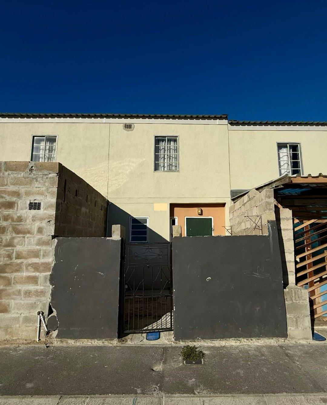2 Bedroom House