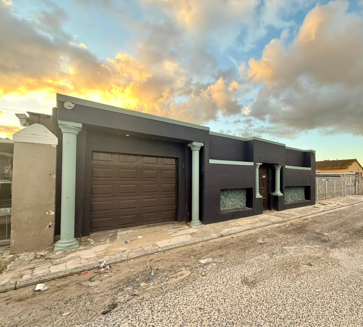 4 Bedroom House
