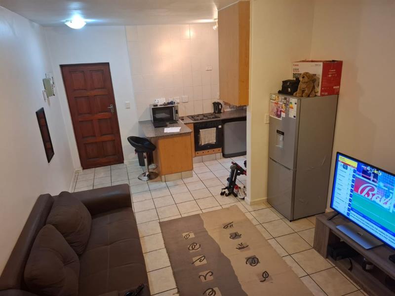 1 Bedroom House