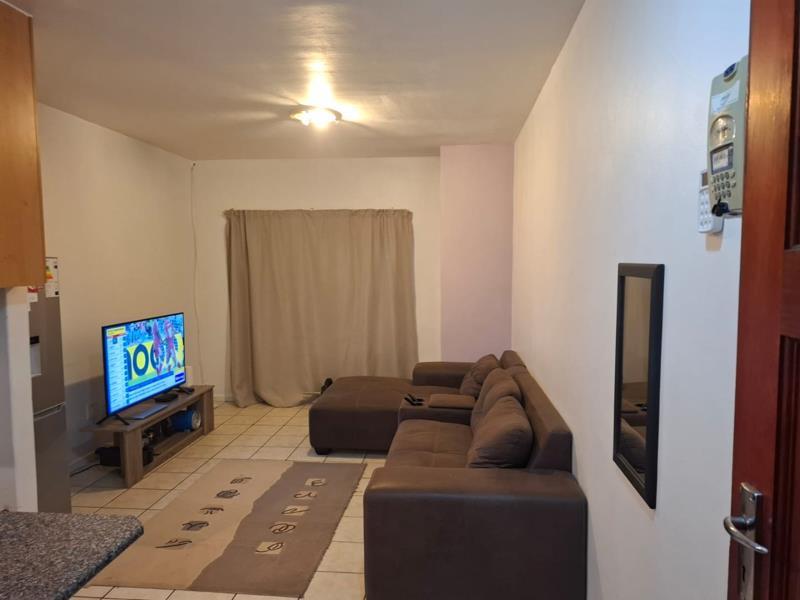 1 Bedroom House