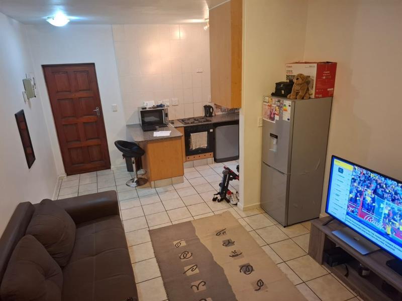 1 Bedroom House