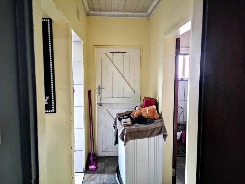 1 Bedroom House